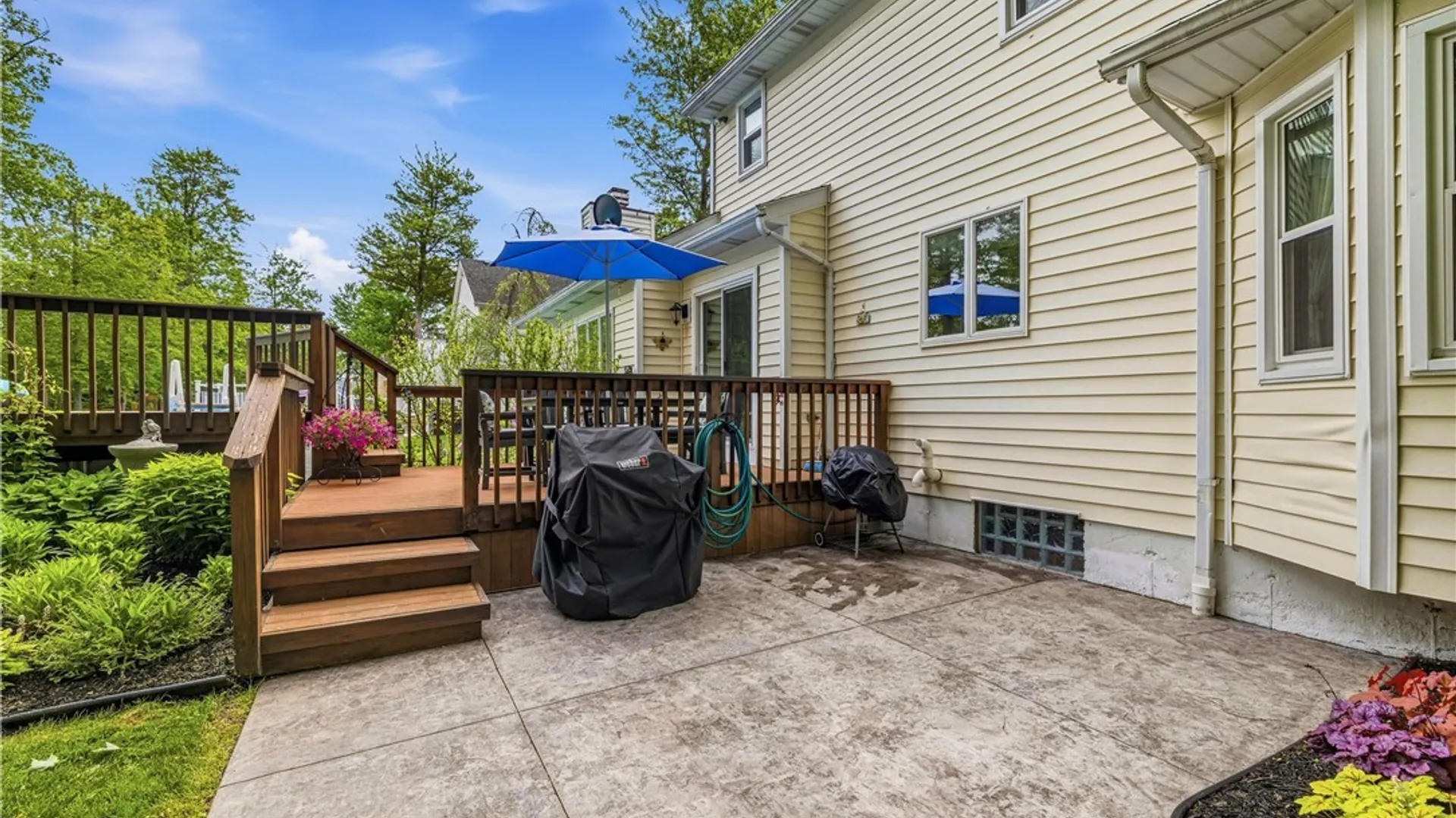 Property at 7221 Woodhaven Drive, Lockport Town, NY 14094 42