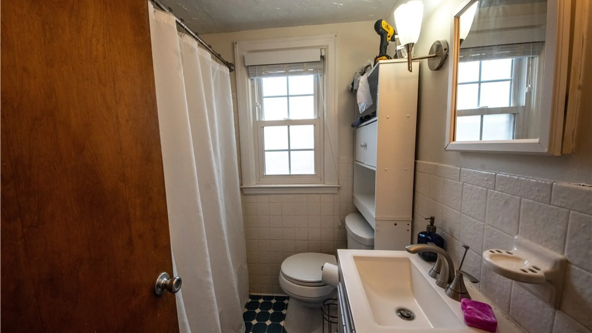 Property at 512 Lamarck Drive, Cheektowaga, NY 14225 23