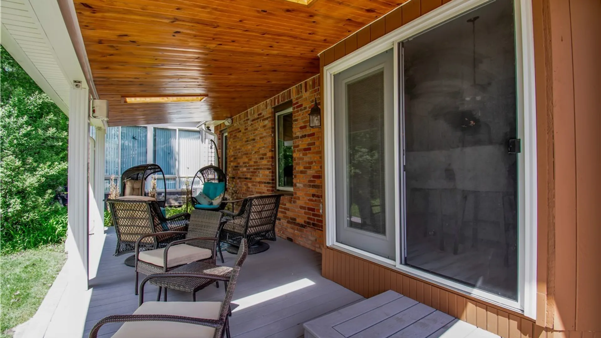 Property at 6076 Wellesley Cmn, Clarence, NY 14051 39