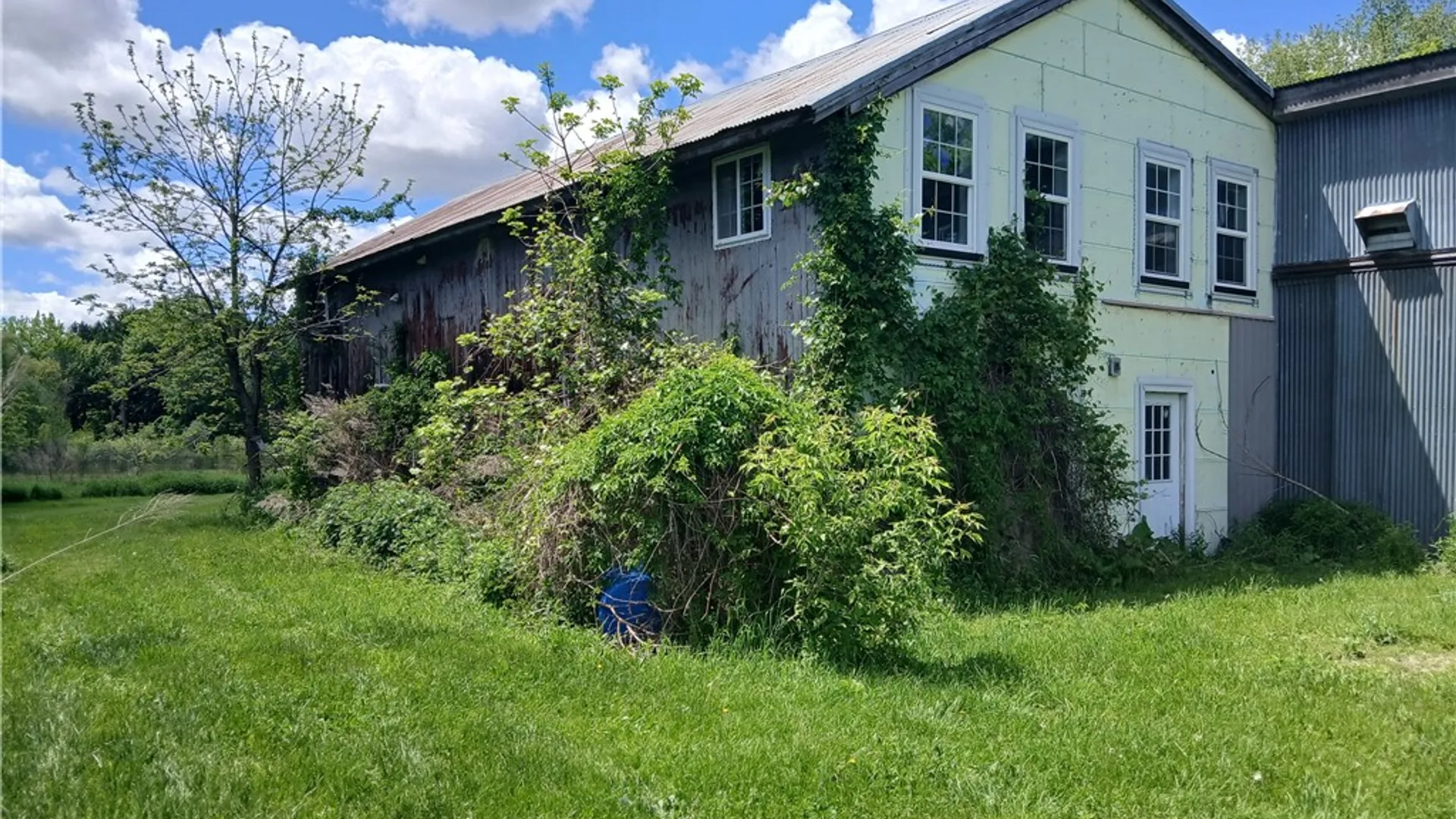Property at 7179 N Bergen Road, Bergen, NY 14416 3