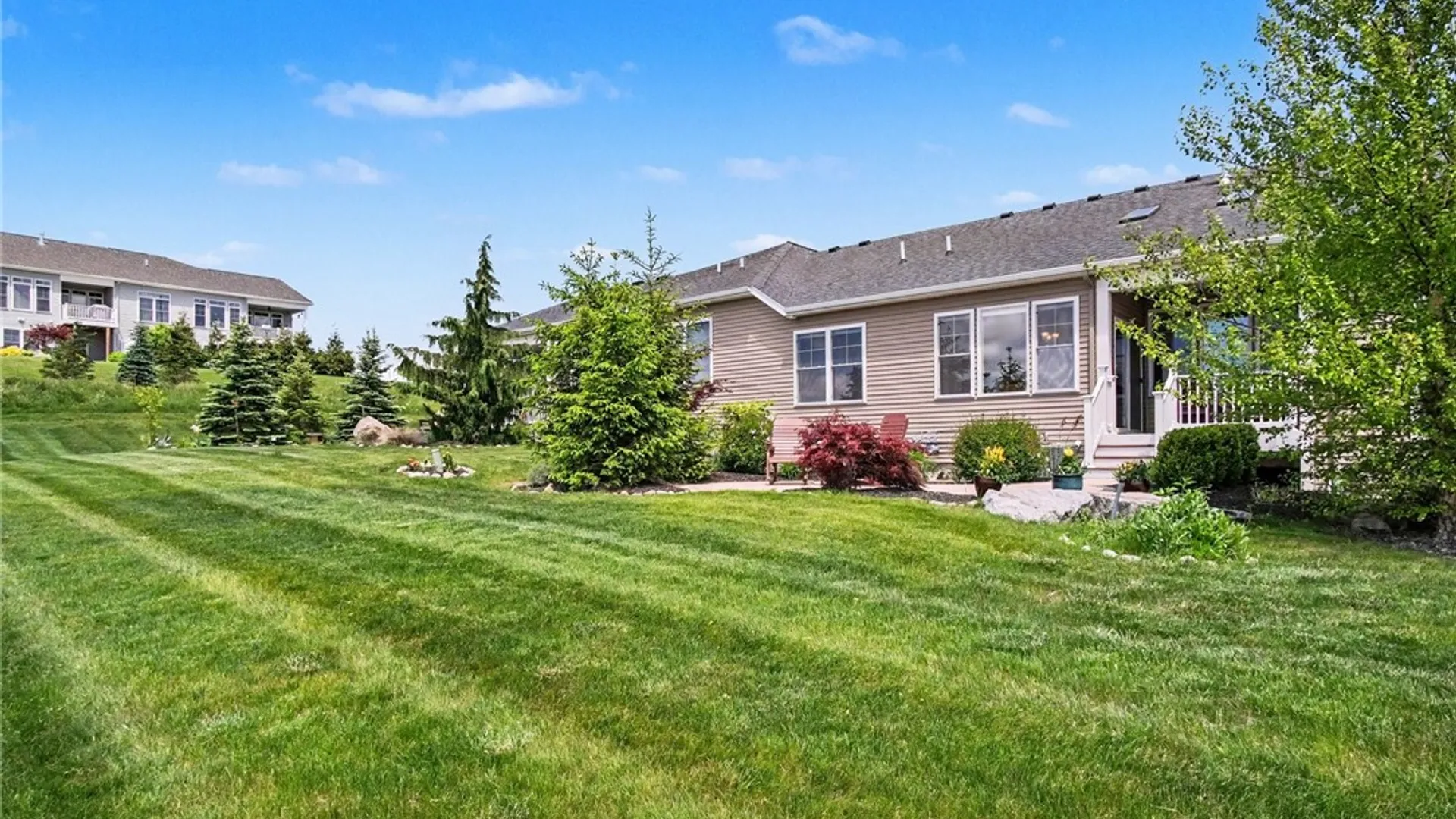 Property at 4063 St James Parkway, Canandaigua Town, NY 14424 34