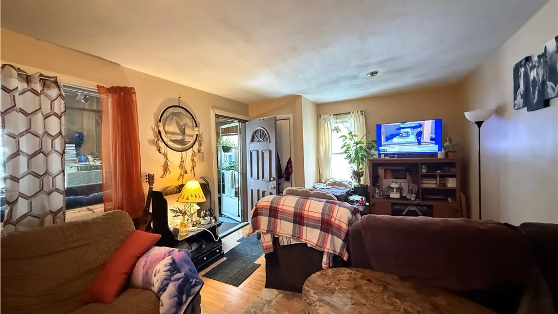 Property at 163 Farmer Street, Buffalo, NY 14207 7