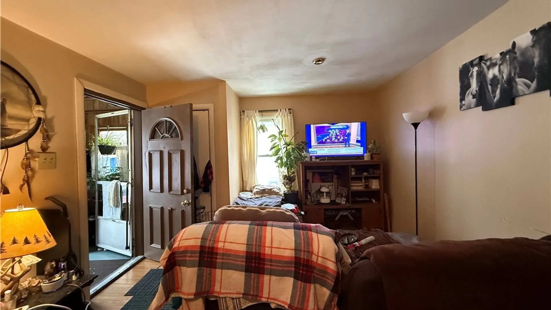 Property at 163 Farmer Street, Buffalo, NY 14207 8