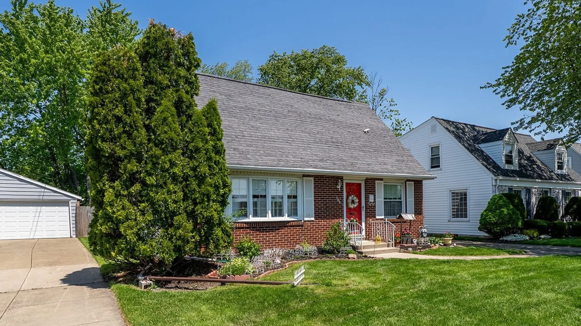 Property at 106 Wilton Parkway, Tonawanda, NY 14223 3
