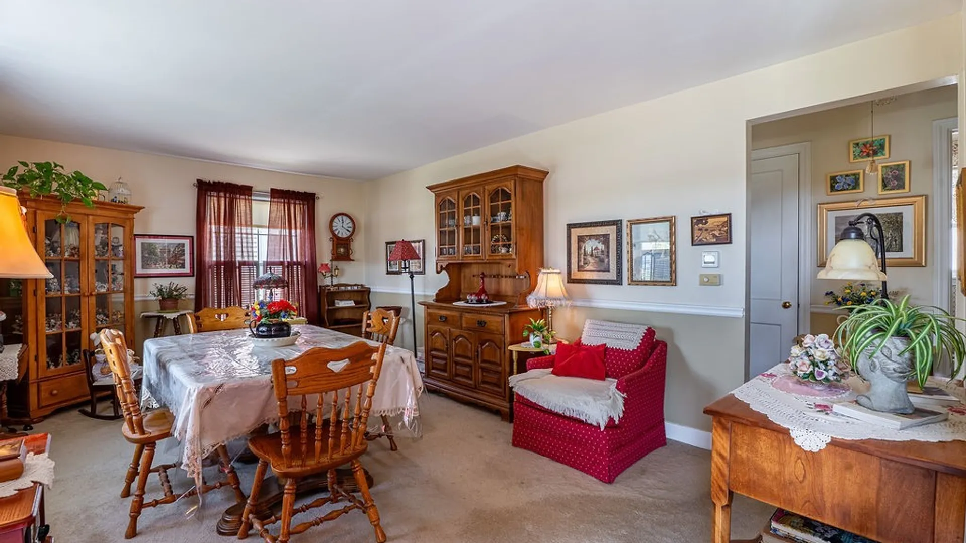 Property at 106 Wilton Parkway, Tonawanda, NY 14223 5