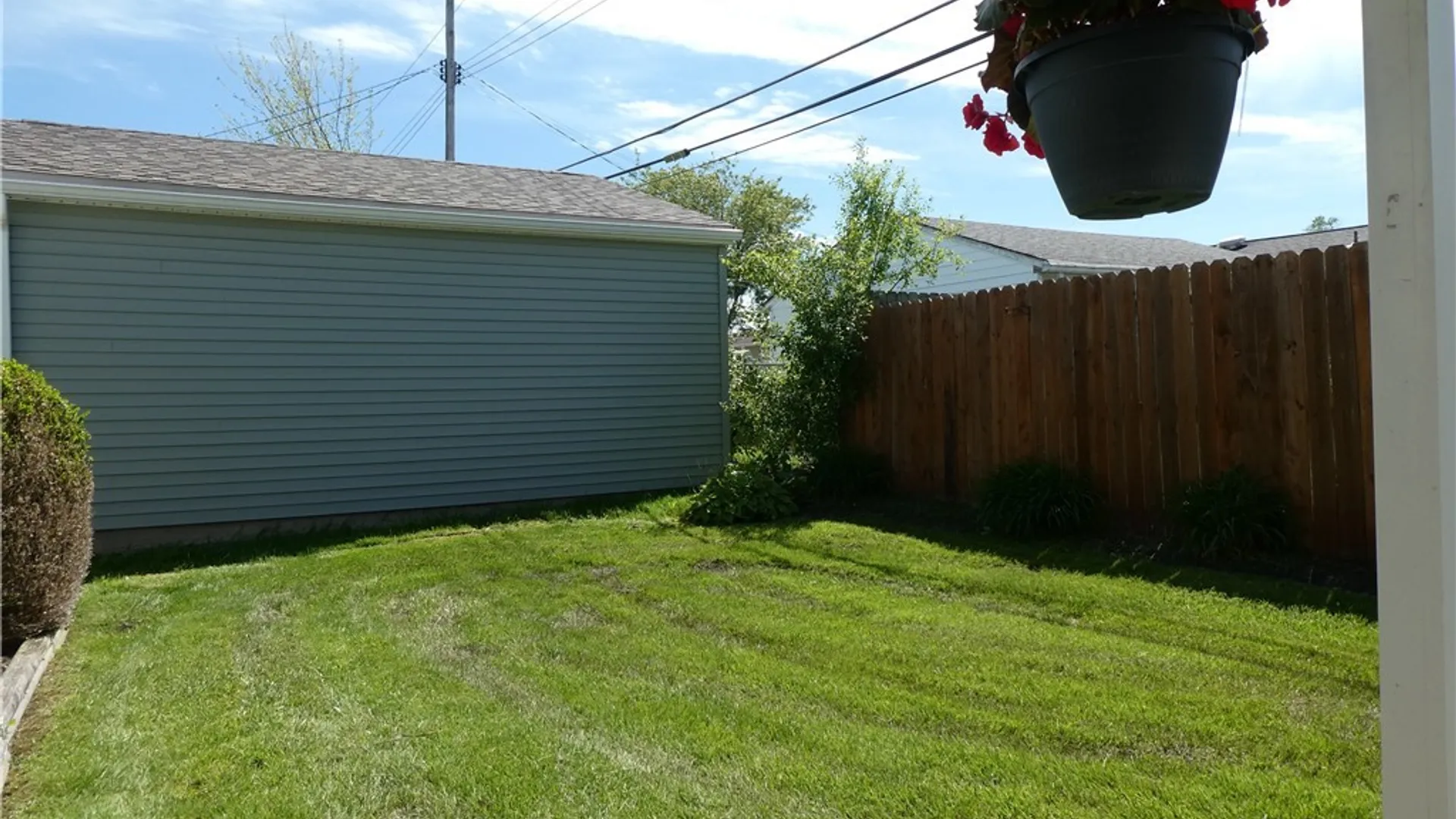 Property at 74 Melody Lane, Tonawanda, NY 14150 17