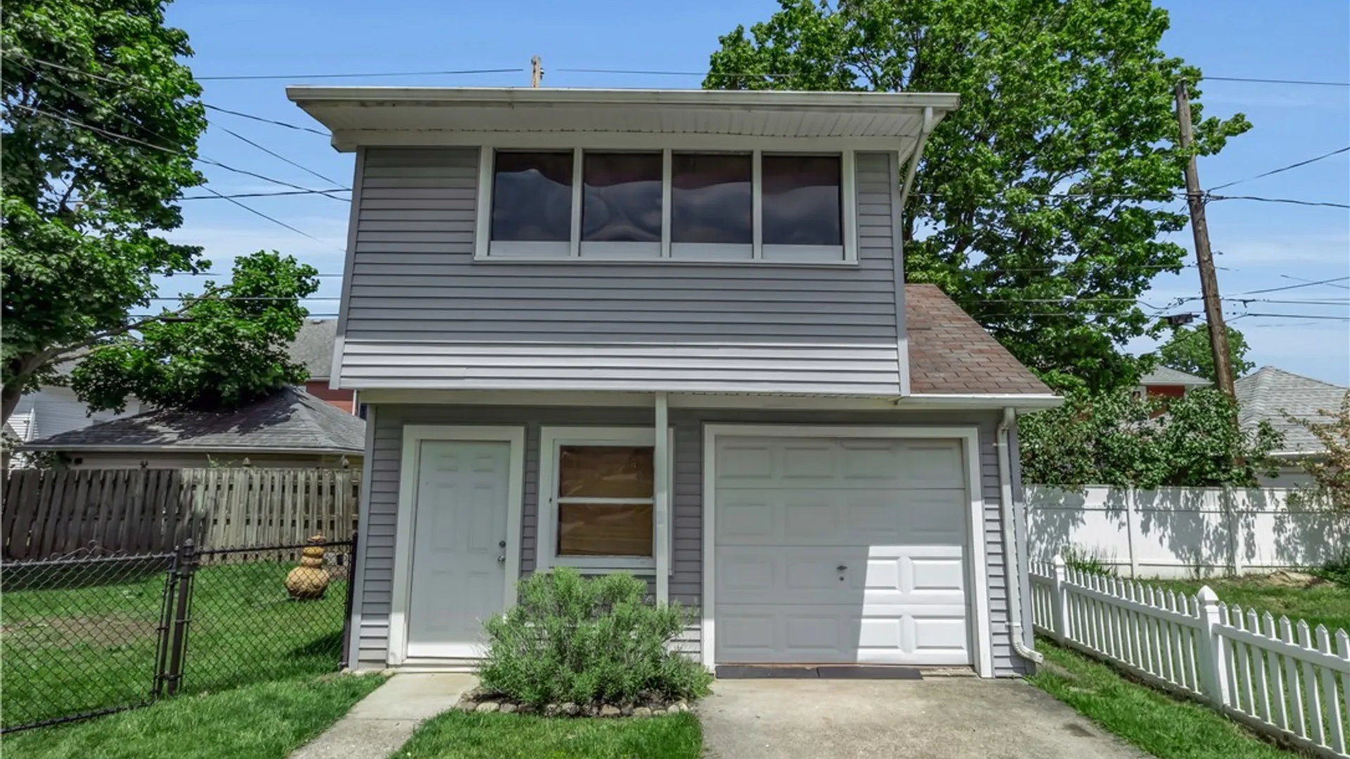 Property at 33 Morrow Avenue, Lockport Town, NY 14094 43