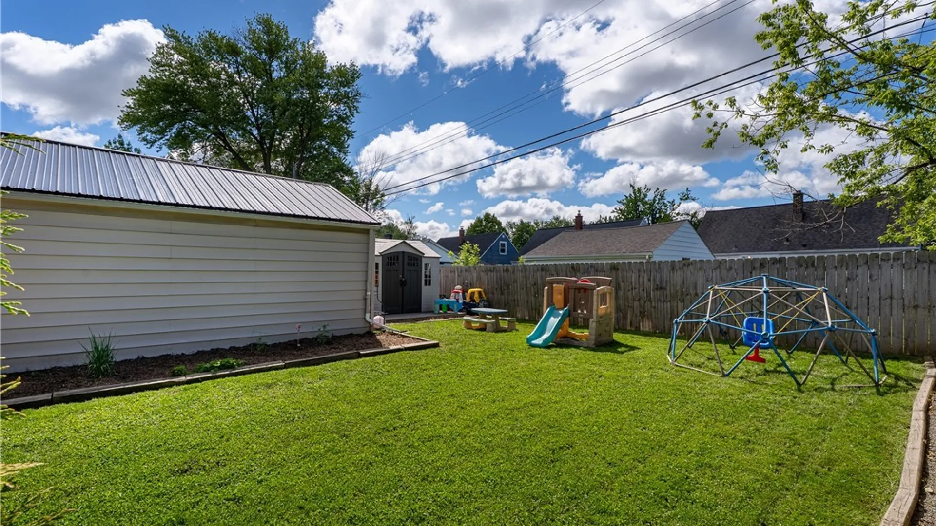 Property at 60 Ermann Drive, Tonawanda, NY 14217 25