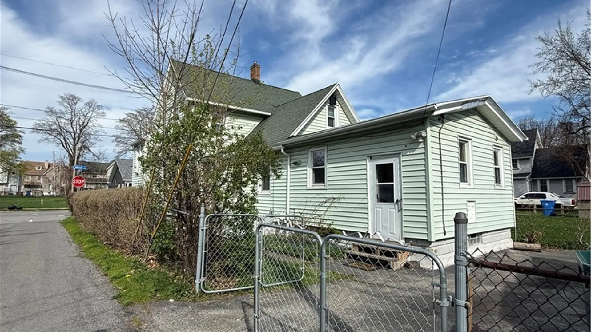 Property at 284 Jefferson Avenue, Rochester, NY 14621 22