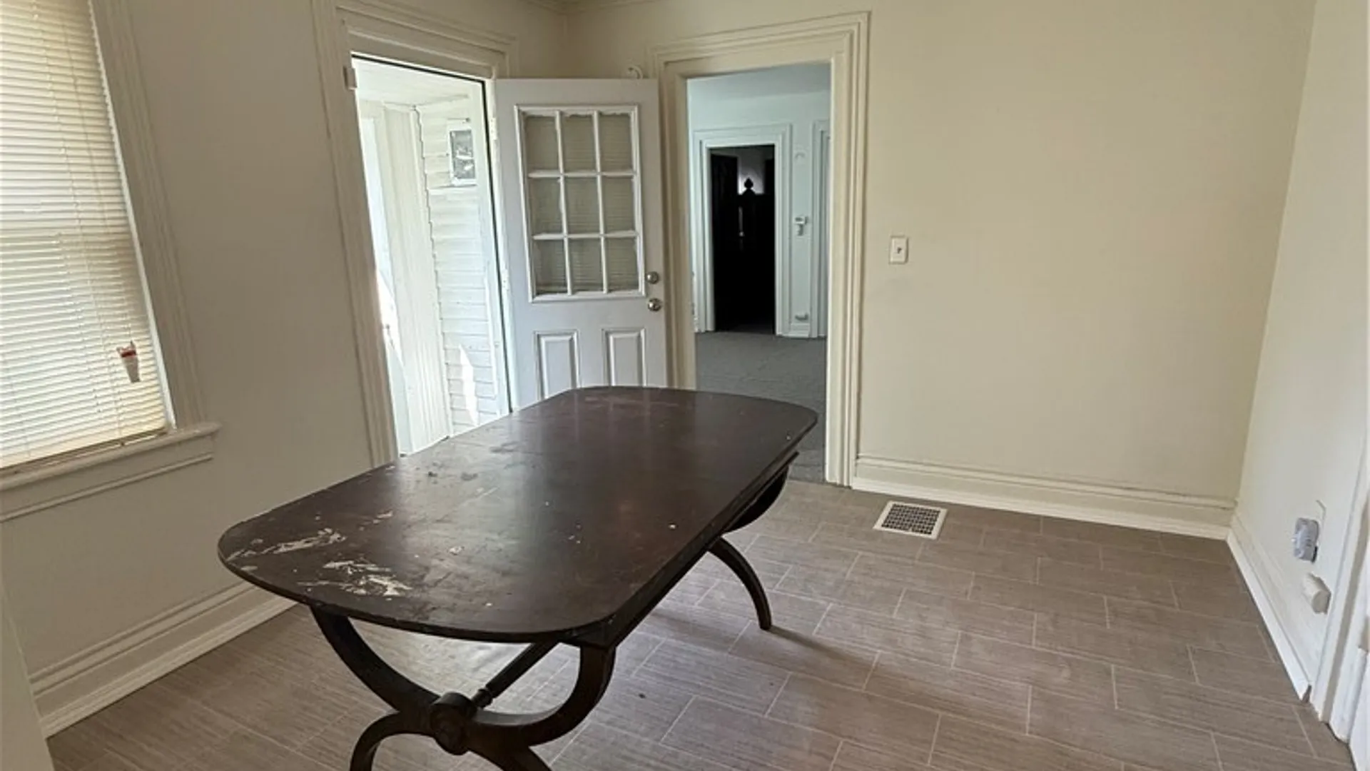 Property at 284 Jefferson Avenue, Rochester, NY 14621 6