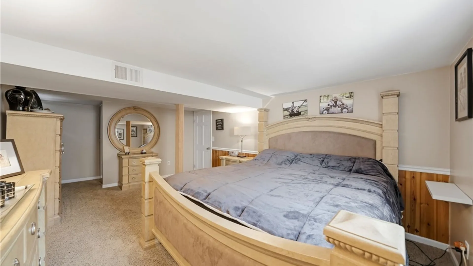 Property at 110 Croydon Drive, Cheektowaga, NY 14043 18