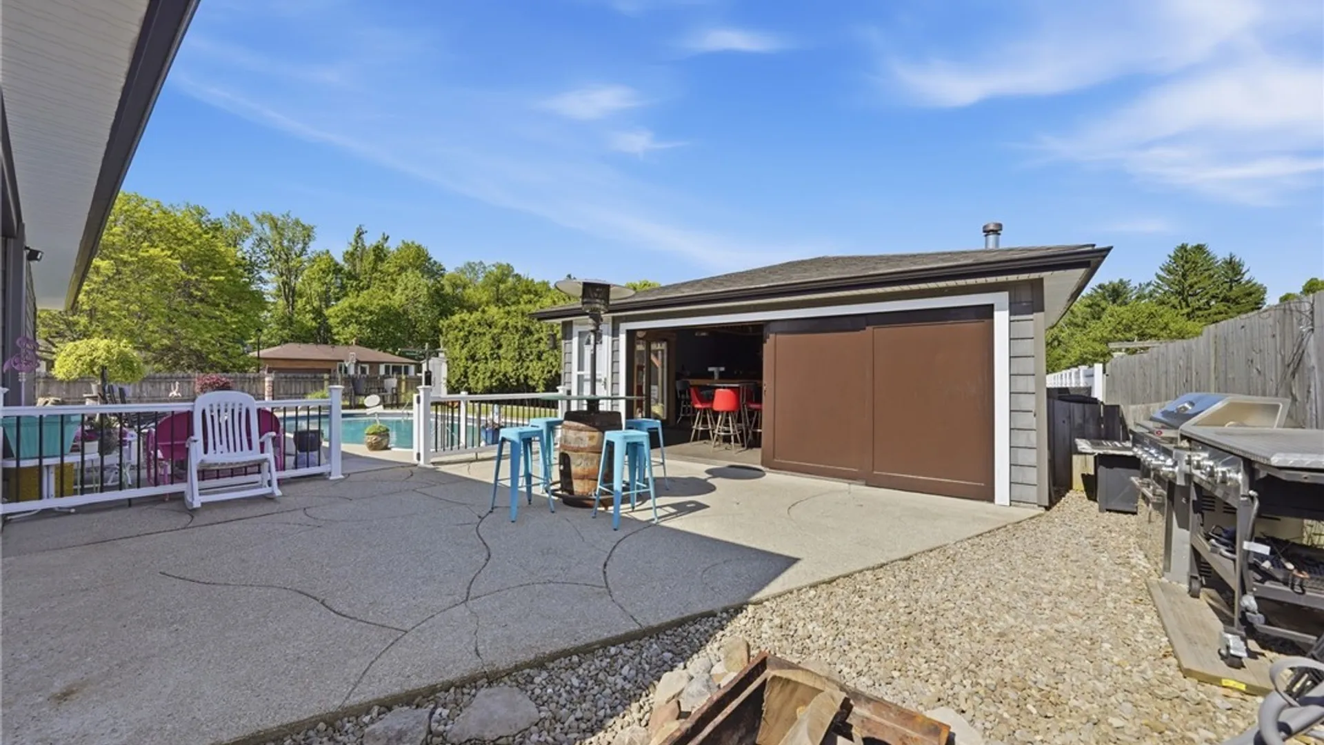 Property at 110 Croydon Drive, Cheektowaga, NY 14043 23