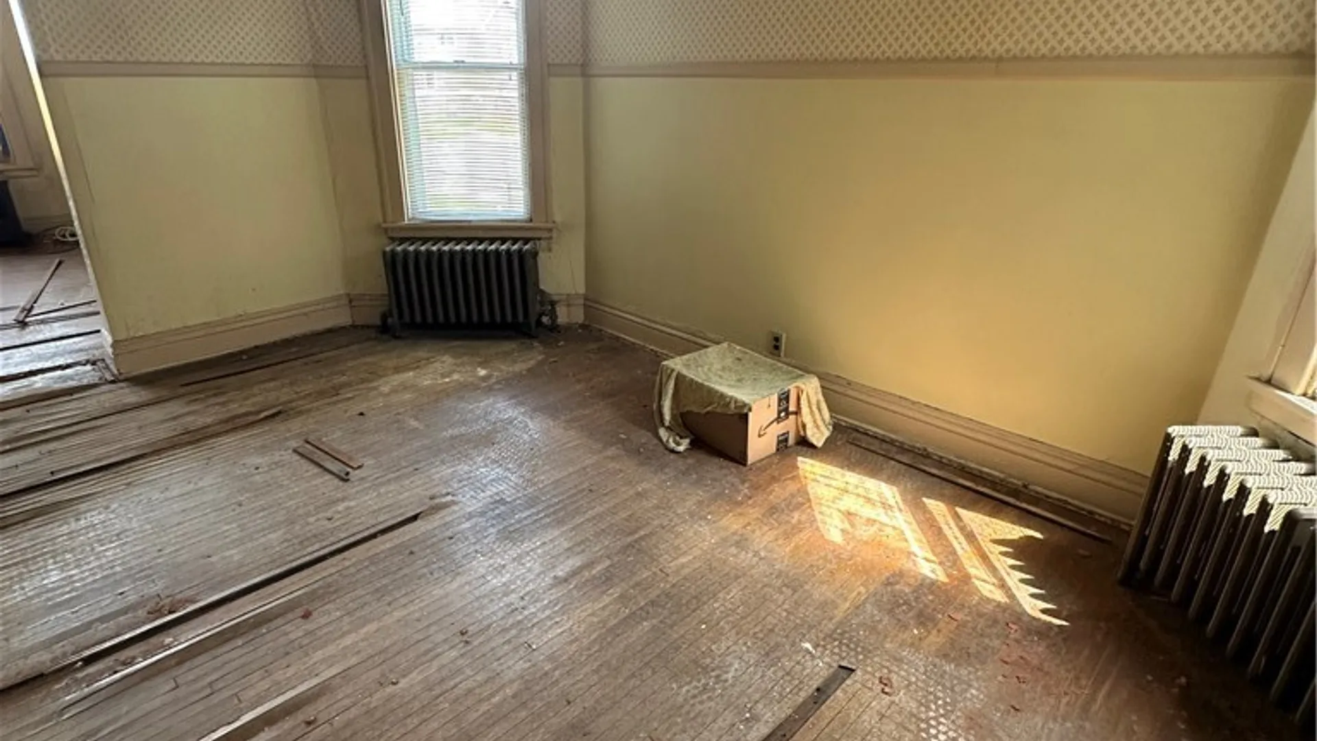 Property at 65 California Street, Buffalo, NY 14213 3