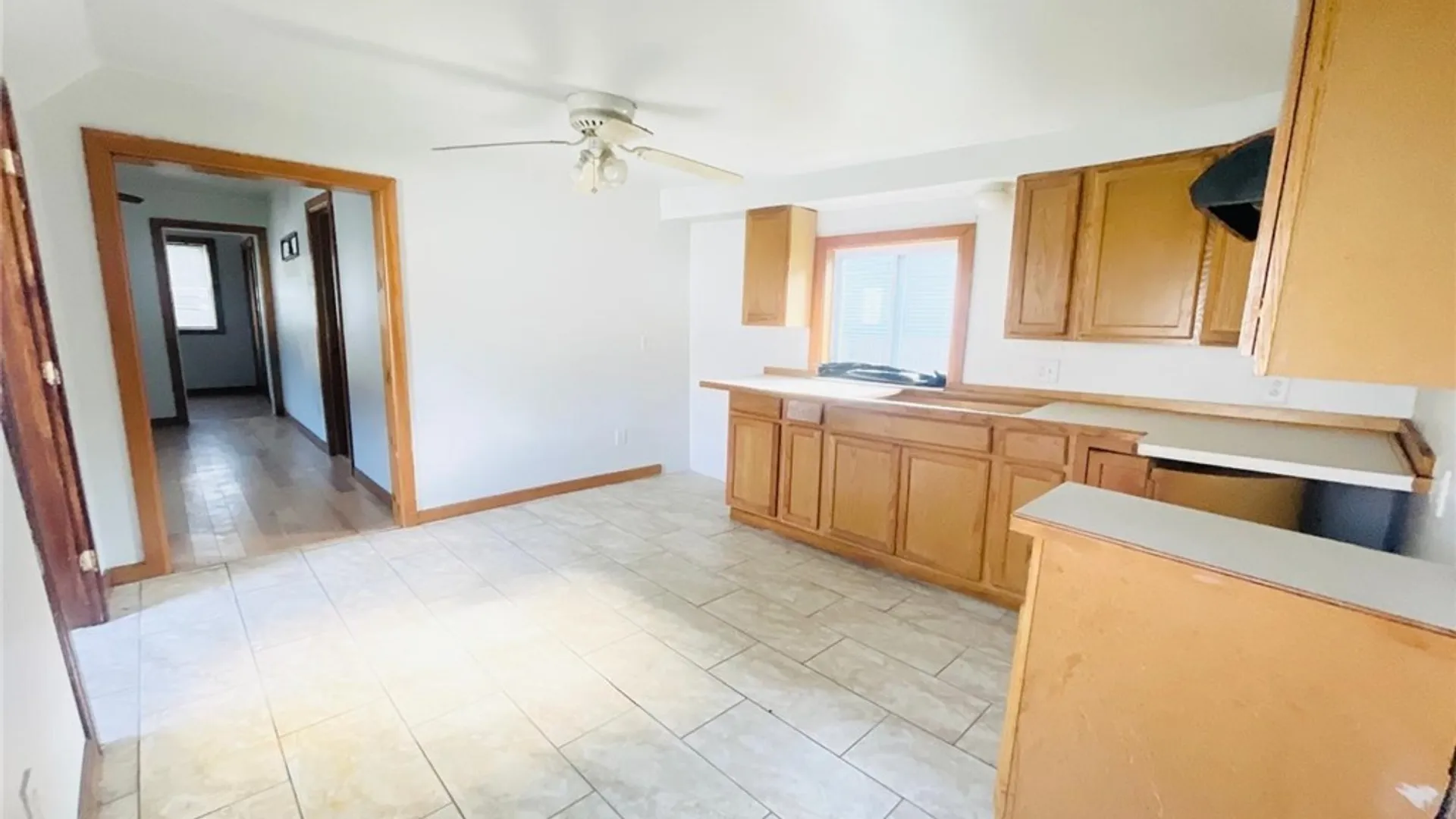 Property at 18 Olga Place, Buffalo, NY 14206 7