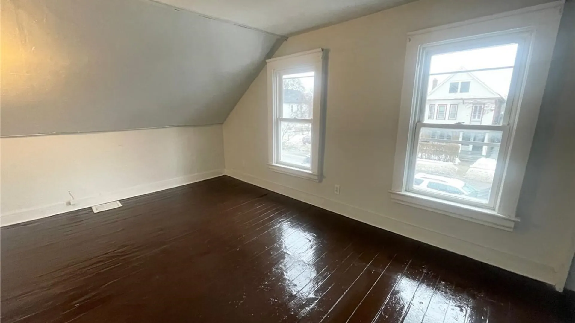 Property at 132 E Utica Street, Buffalo, NY 14209 17