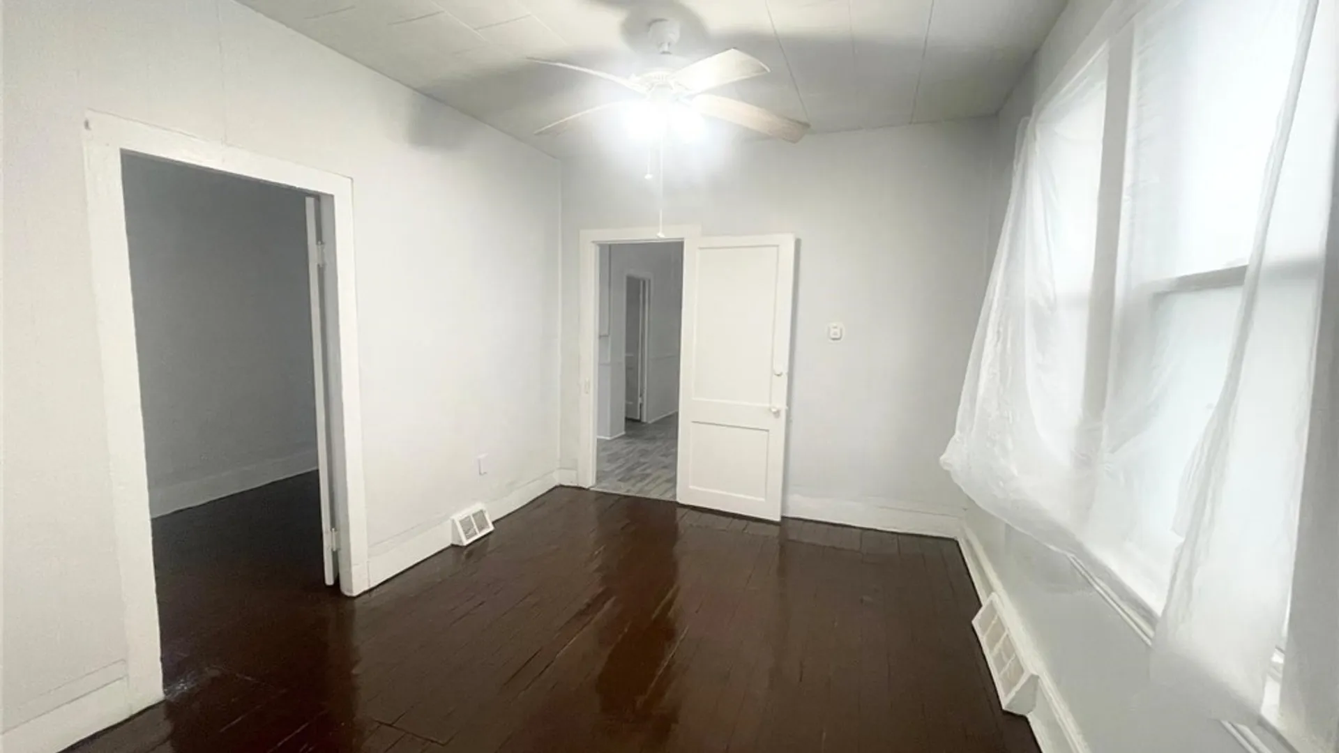 Property at 132 E Utica Street, Buffalo, NY 14209 5