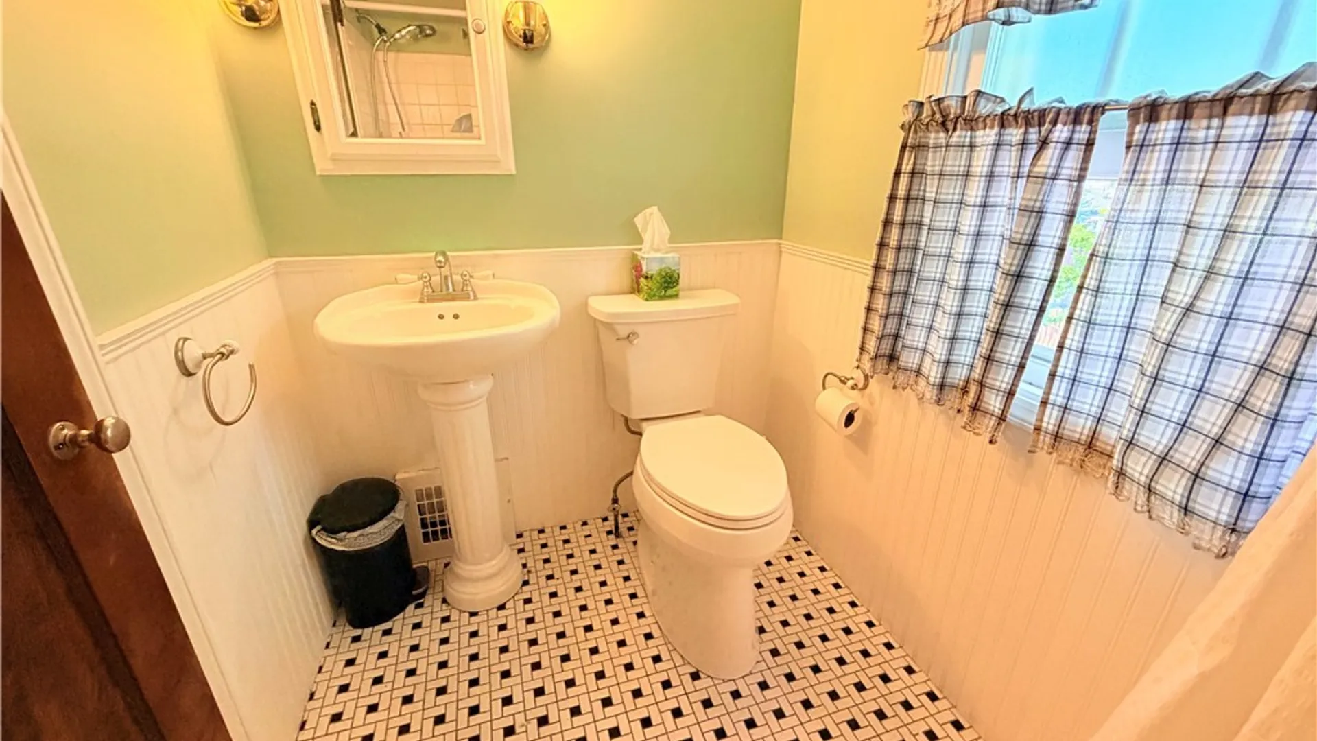 Property at 122 Turner Avenue, Buffalo, NY 14220 17