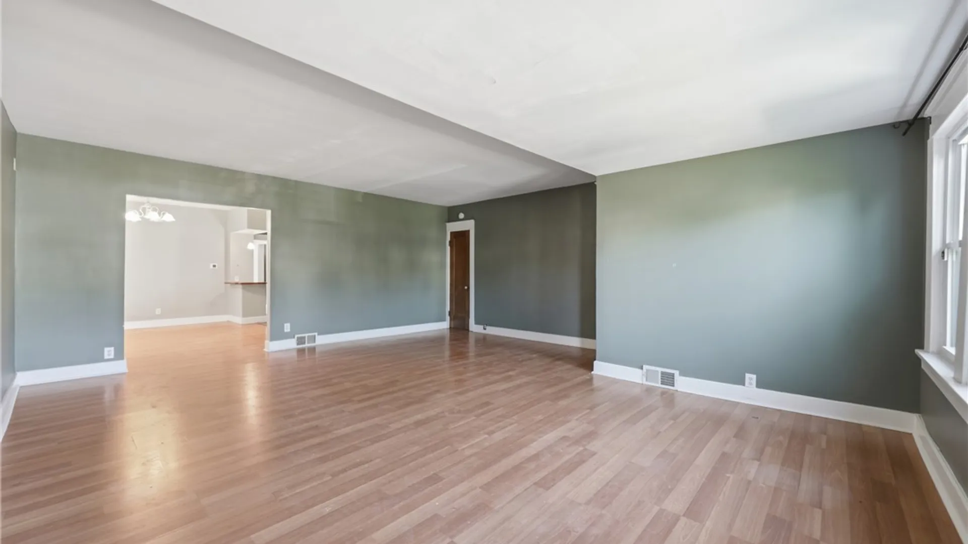 Property at 369 Colvin Avenue, Buffalo, NY 14216 10
