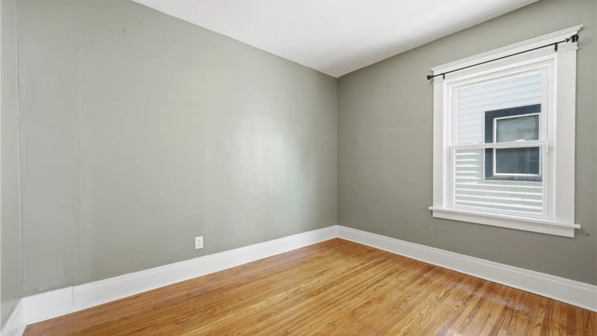 Property at 369 Colvin Avenue, Buffalo, NY 14216 23