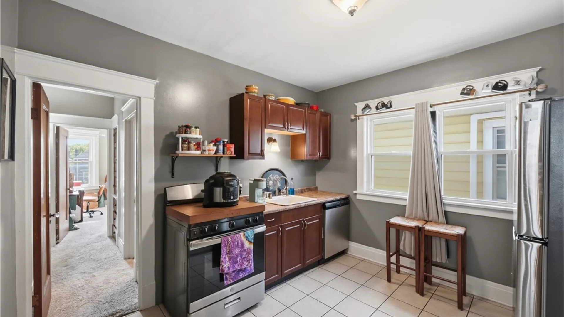 Property at 369 Colvin Avenue, Buffalo, NY 14216 28