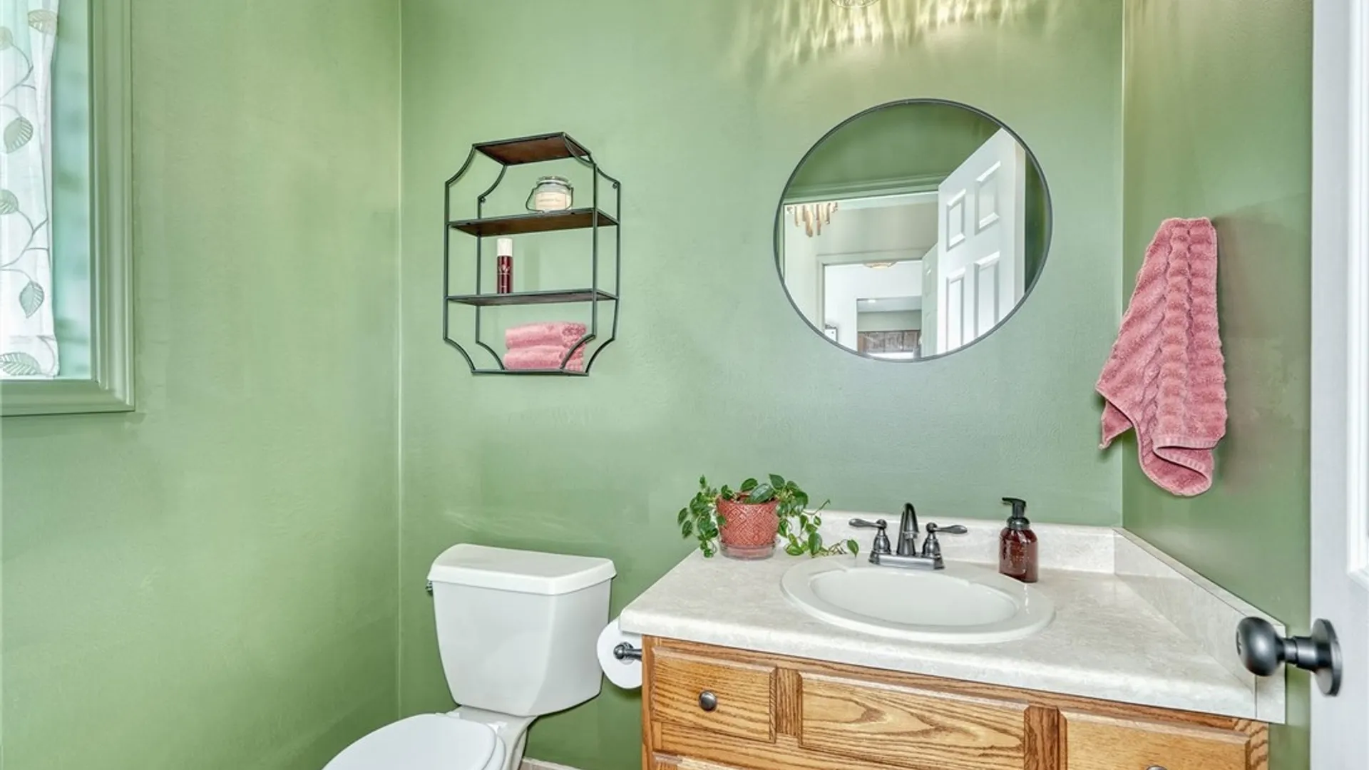 Property at 2152 1st Avenue, Ontario, NY 14519 33