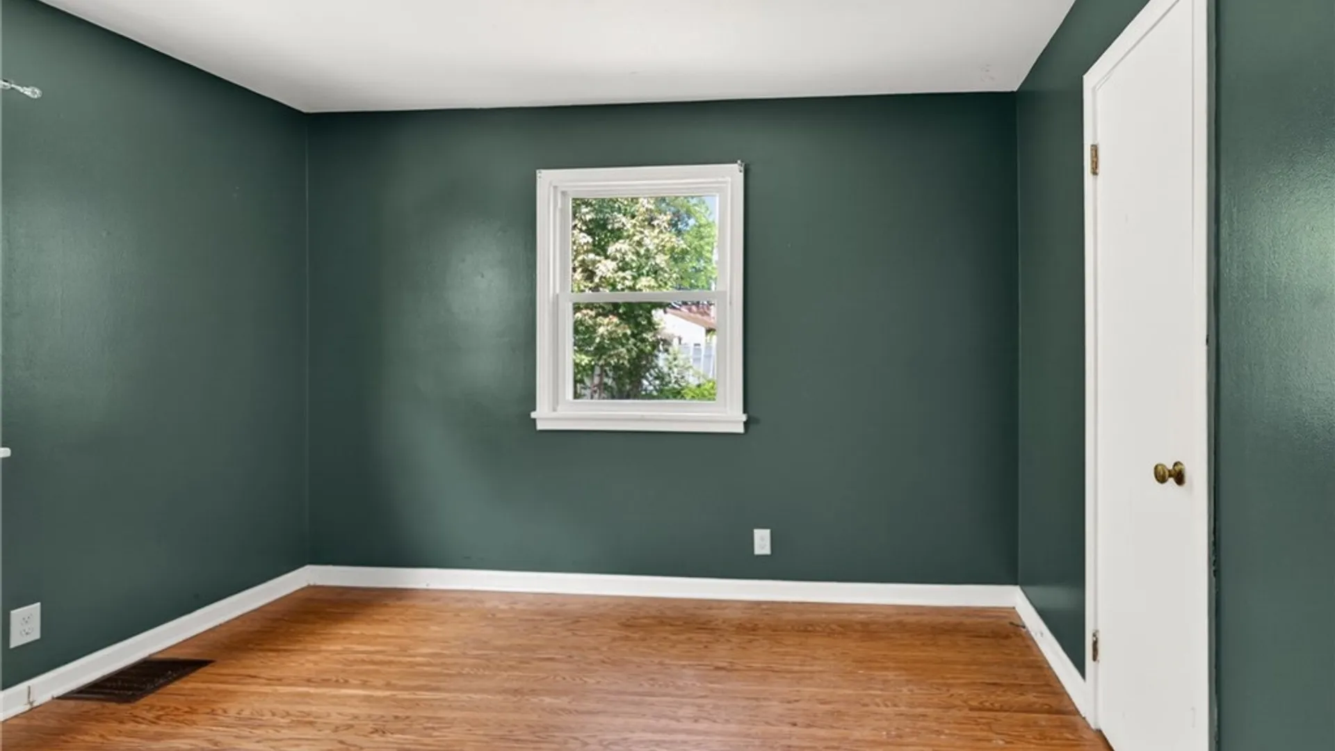Property at 81 Camden Street, Rochester, NY 14612 18