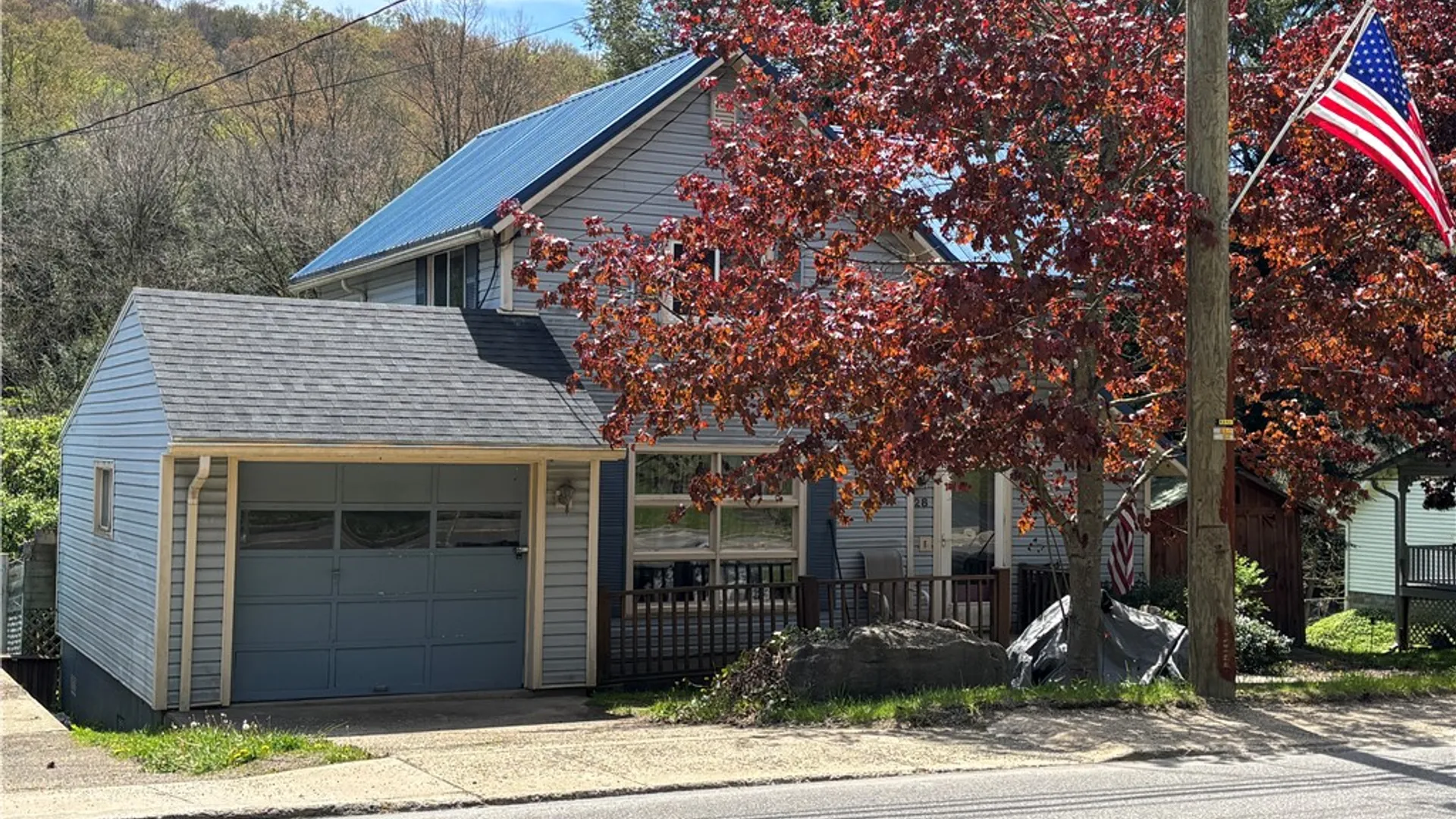 Property at 28 E Main Street, Hamilton, PA 16333 4