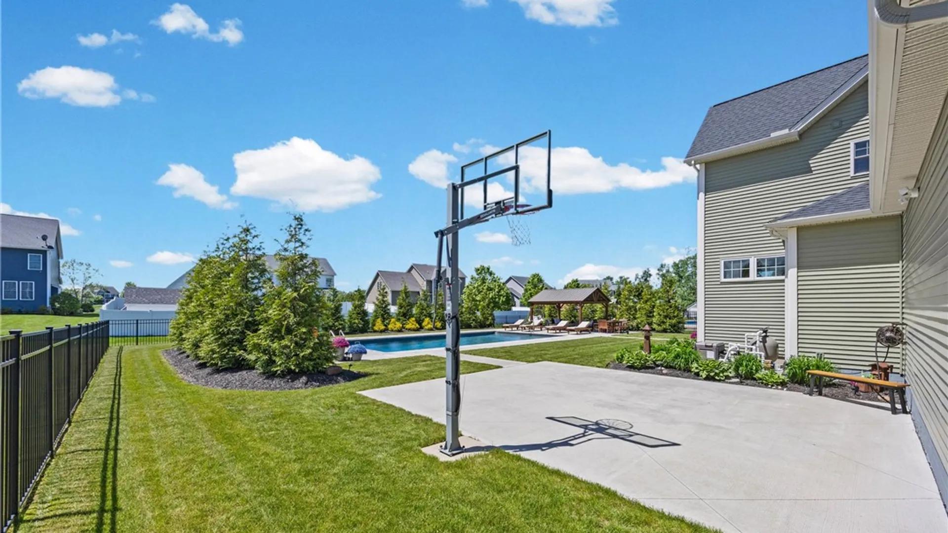 Property at 199 Forest Glen Drive, Greece, NY 14468 45