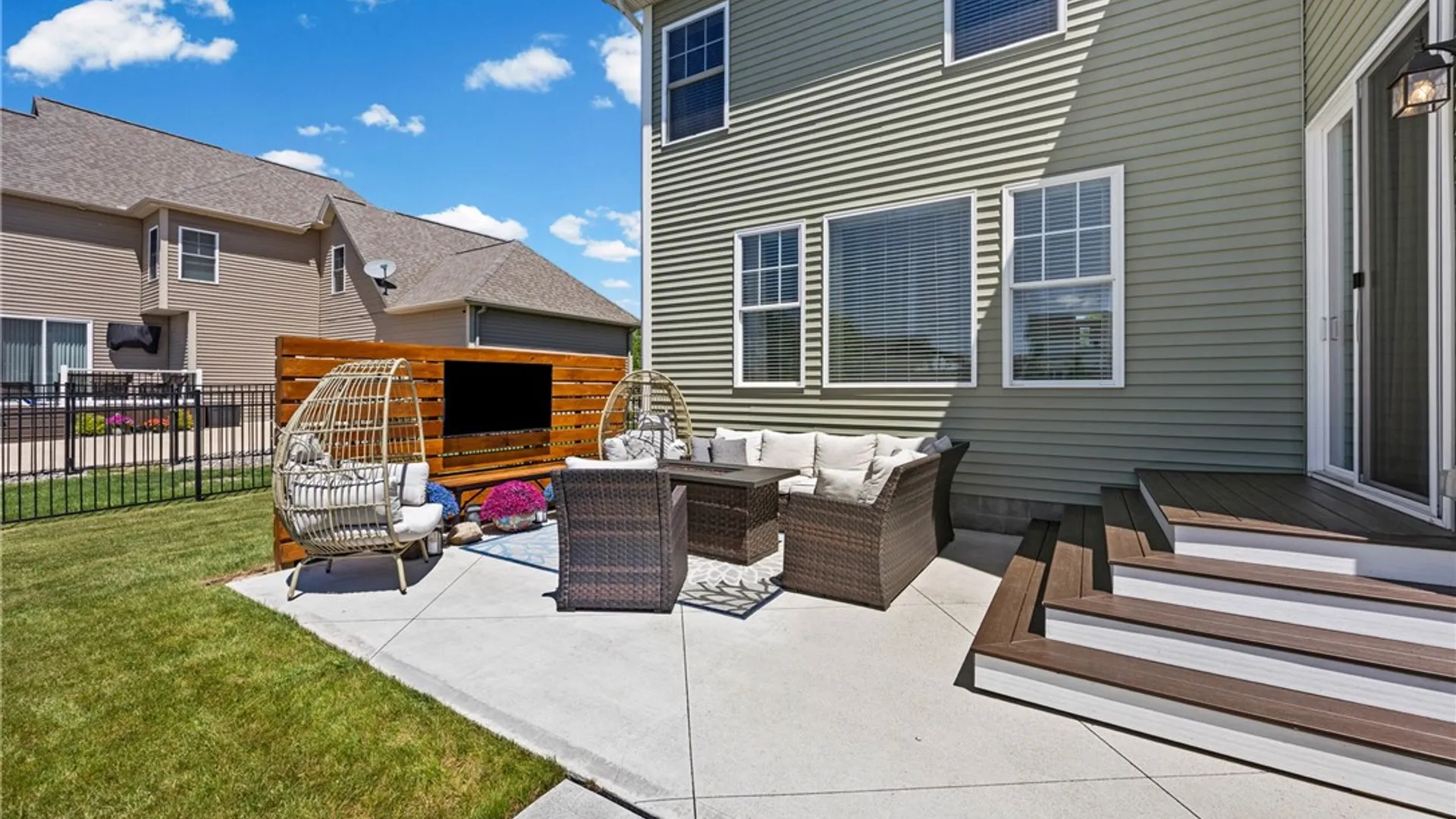 Property at 199 Forest Glen Drive, Greece, NY 14468 46