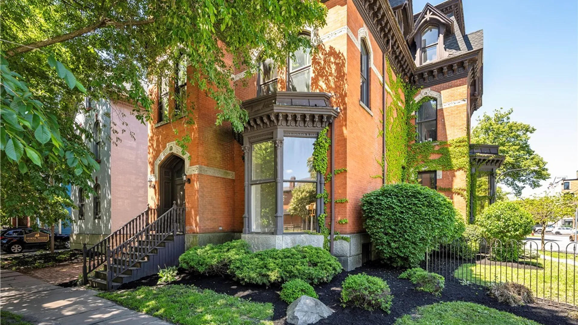 Property at 414 Franklin Street, Buffalo, NY 14202 3