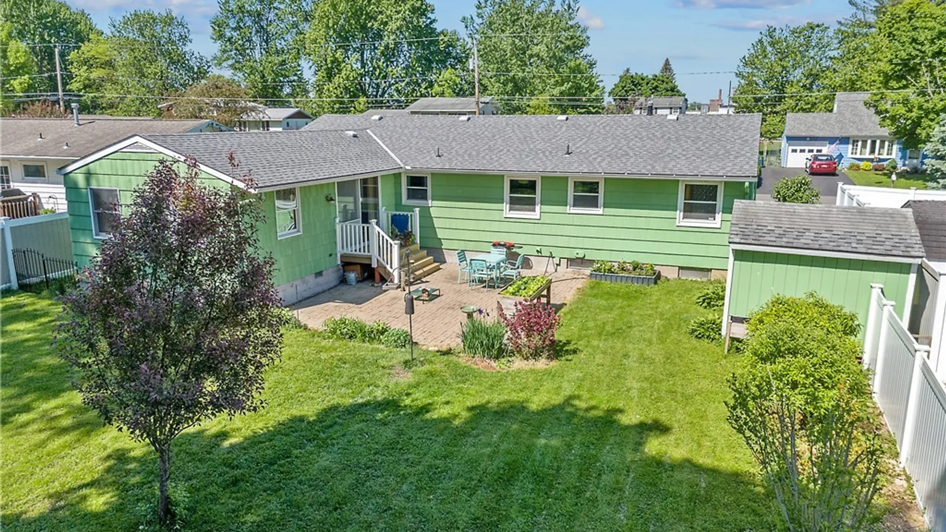 Property at 101 Stillwell Circle, DeWitt, NY 13057 33