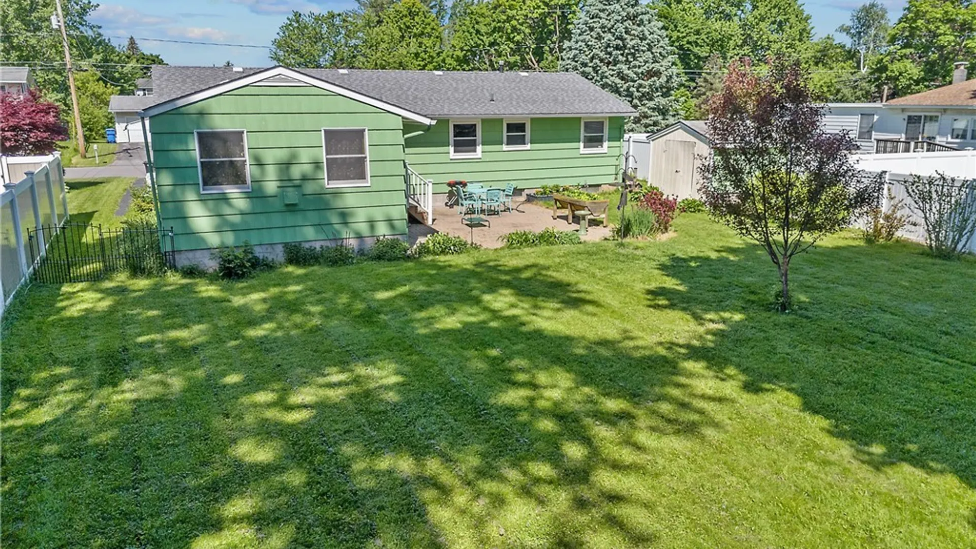 Property at 101 Stillwell Circle, DeWitt, NY 13057 34