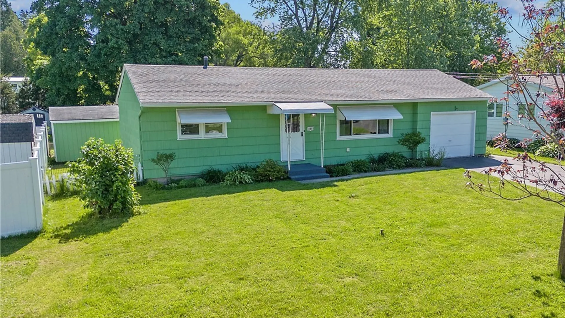 Property at 101 Stillwell Circle, DeWitt, NY 13057 37