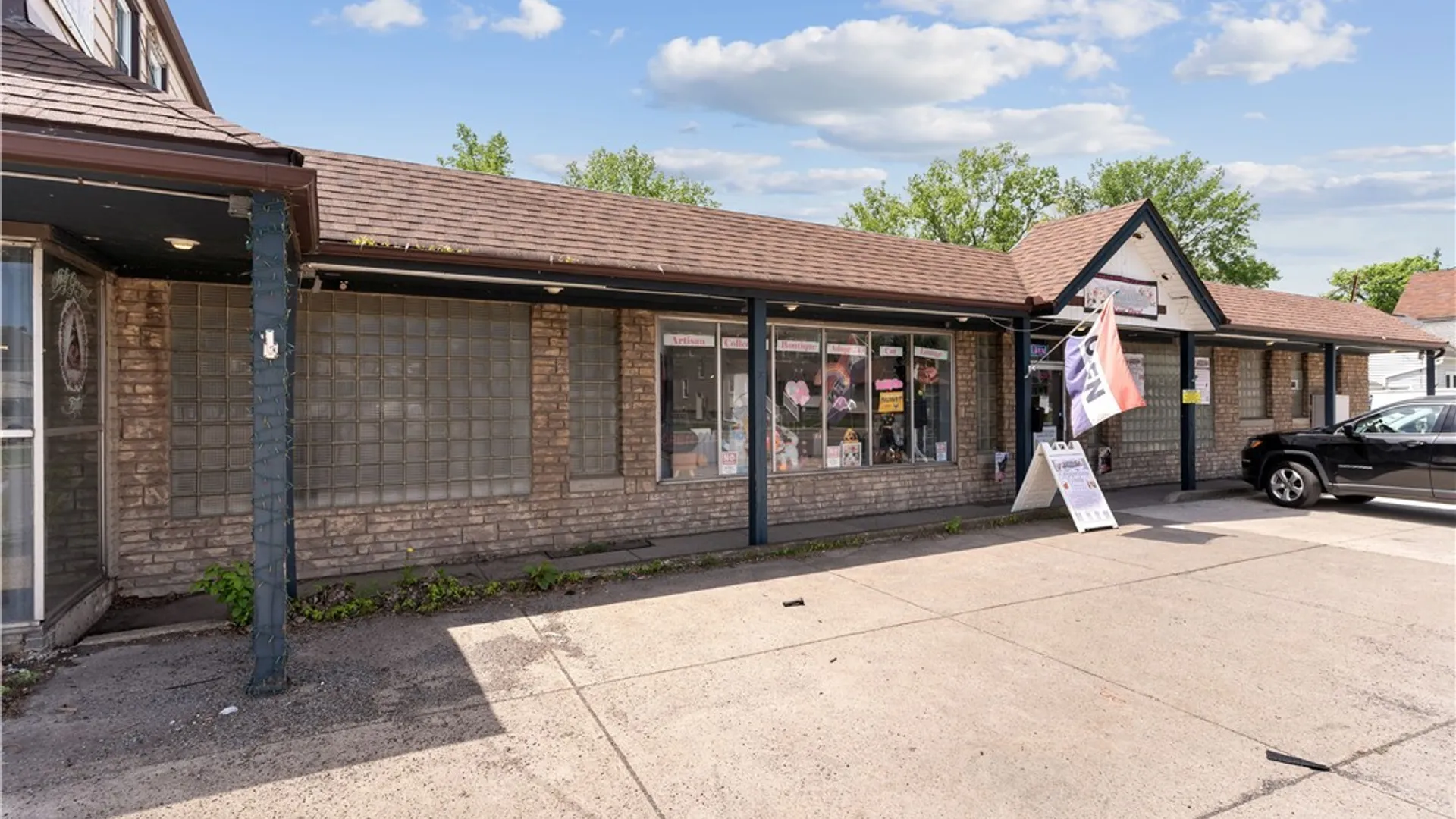 Property at 2895 Seneca Street, West Seneca, NY 14224 5