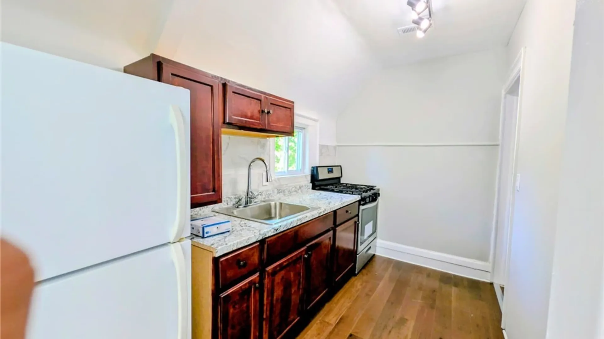 Property at 284 Hazelwood Avenue, Buffalo, NY 14215 13