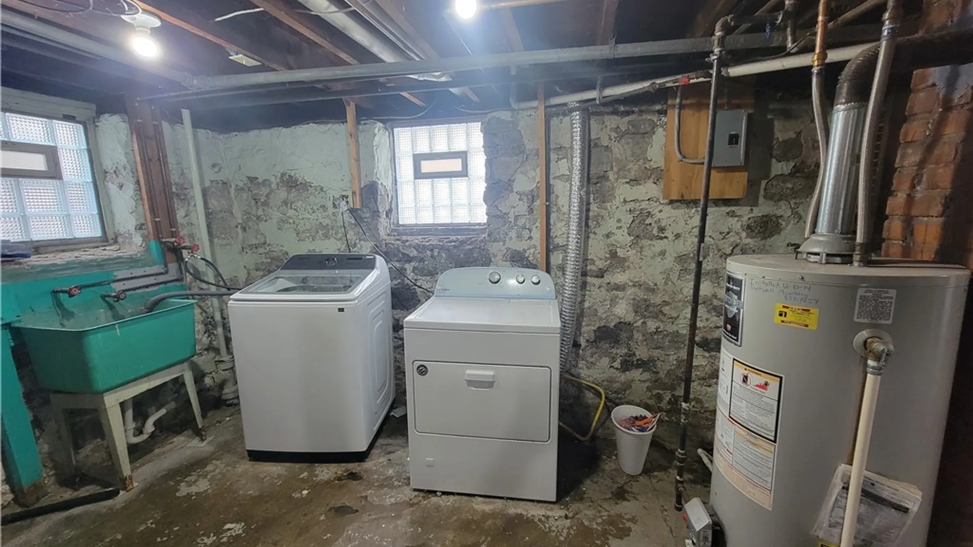 Property at 135 Englewood Avenue, Buffalo, NY 14214 18