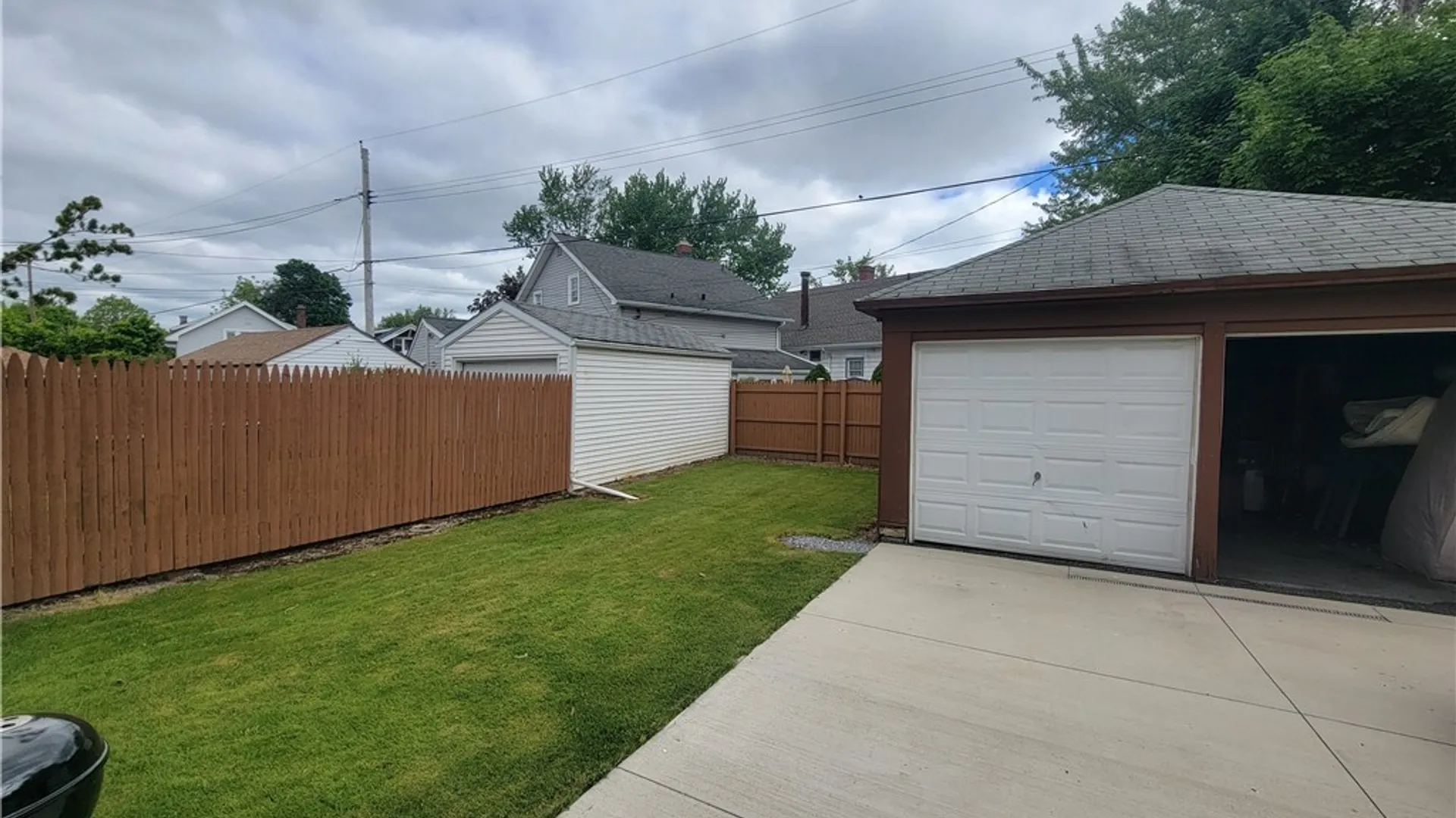 Property at 135 Englewood Avenue, Buffalo, NY 14214 21