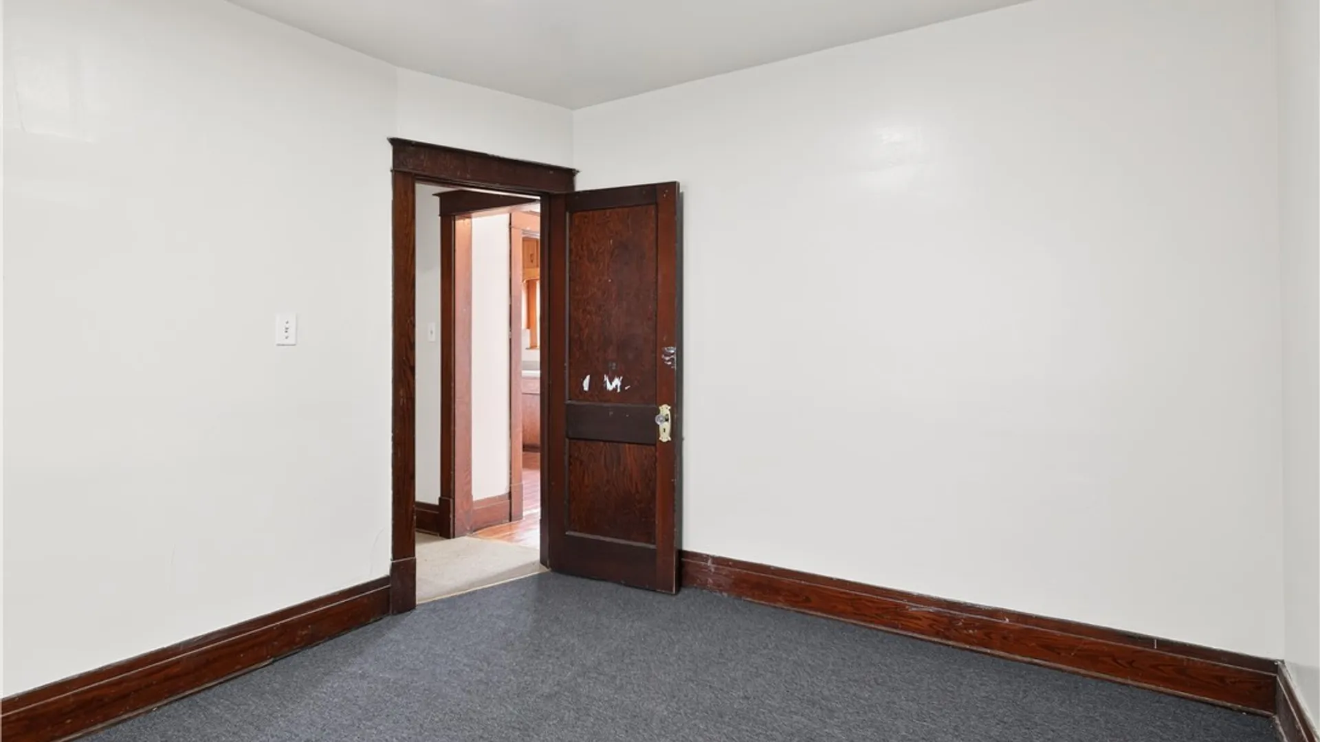 Property at 1890 Linwood Avenue, Niagara Falls, NY 14305 32