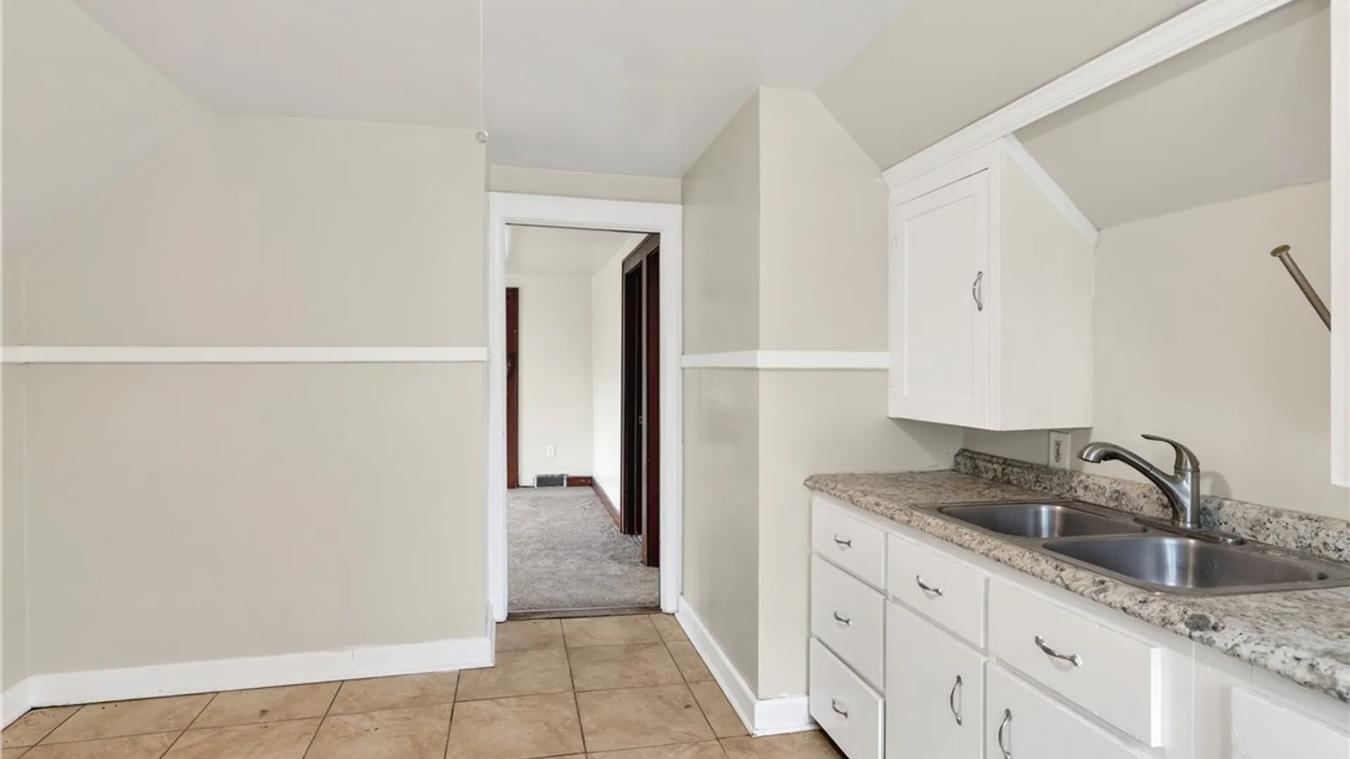 Property at 1890 Linwood Avenue, Niagara Falls, NY 14305 4