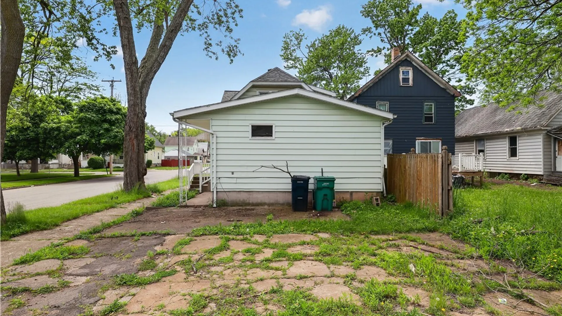 Property at 1890 Linwood Avenue, Niagara Falls, NY 14305 41