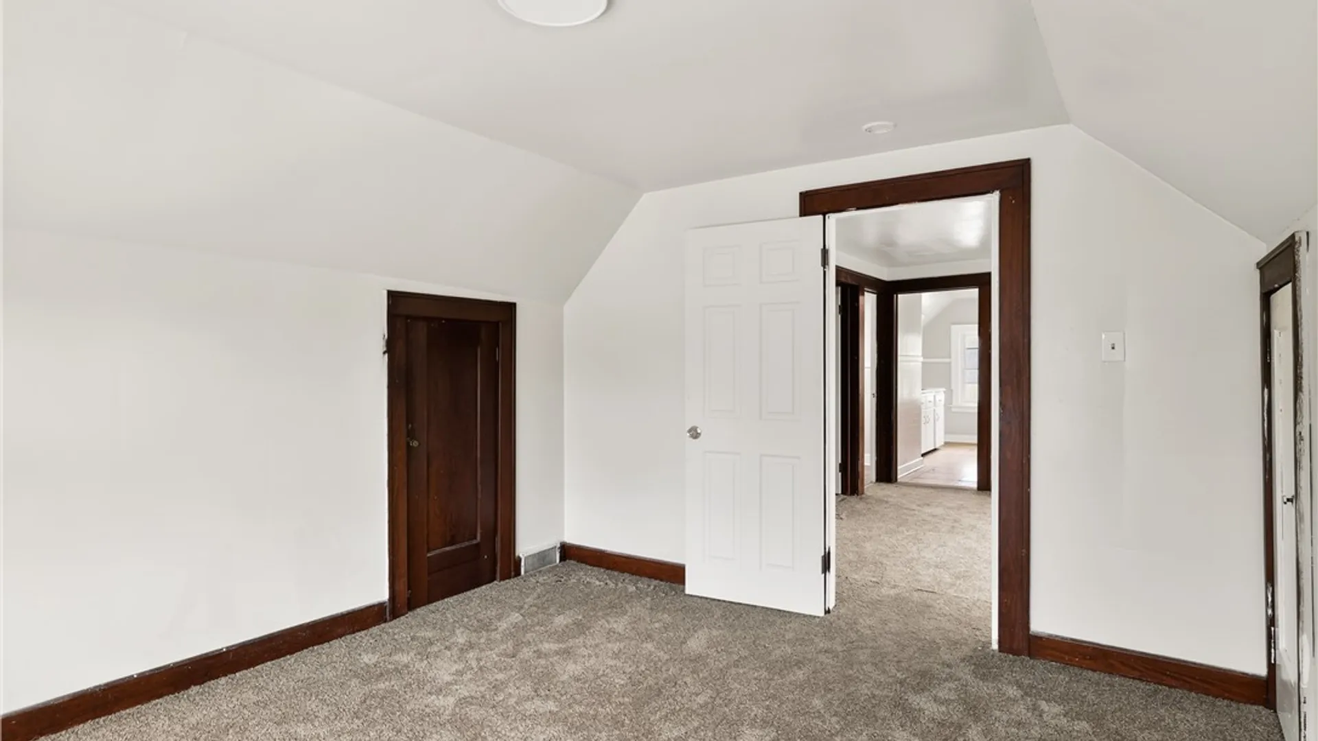 Property at 1890 Linwood Avenue, Niagara Falls, NY 14305 9