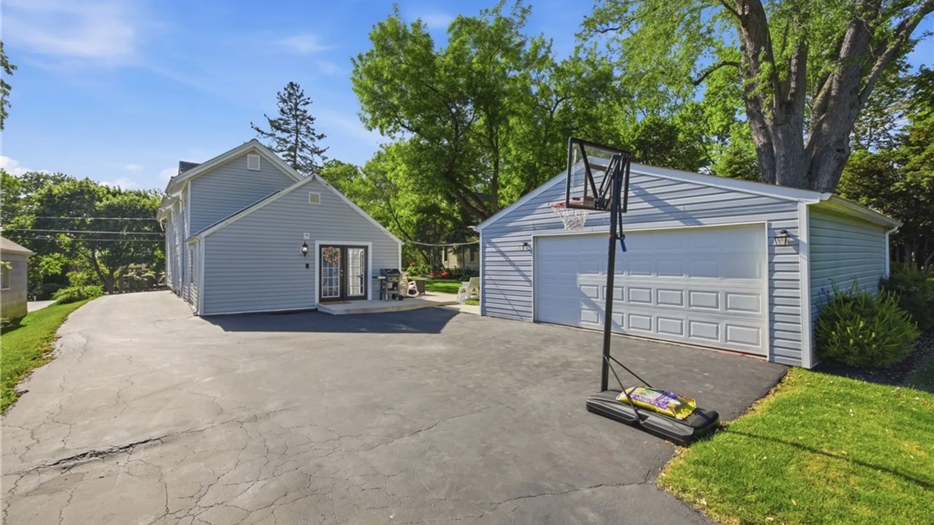 Property at 250 S 4th Street, Lewiston, NY 14092 38