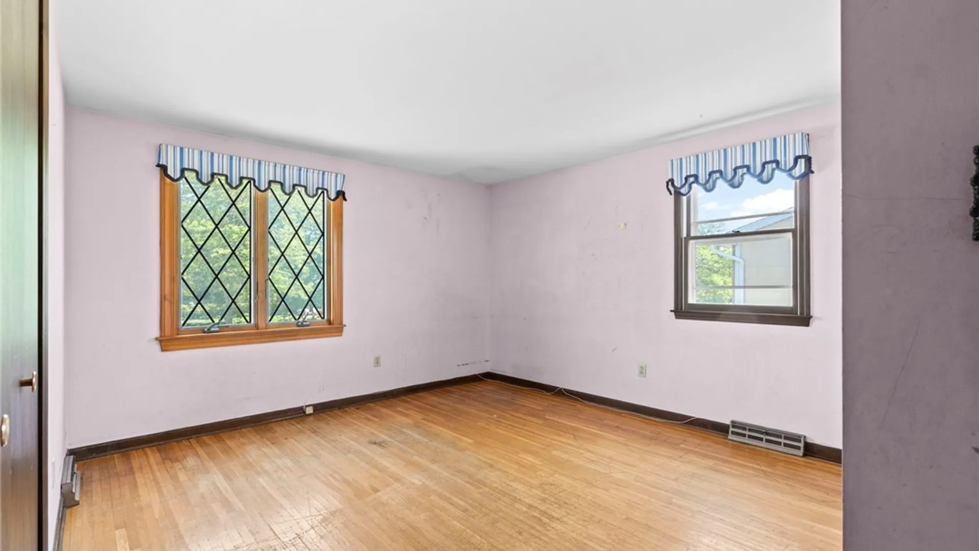 Property at 200 Foxpoint, Amherst, NY 14221 32