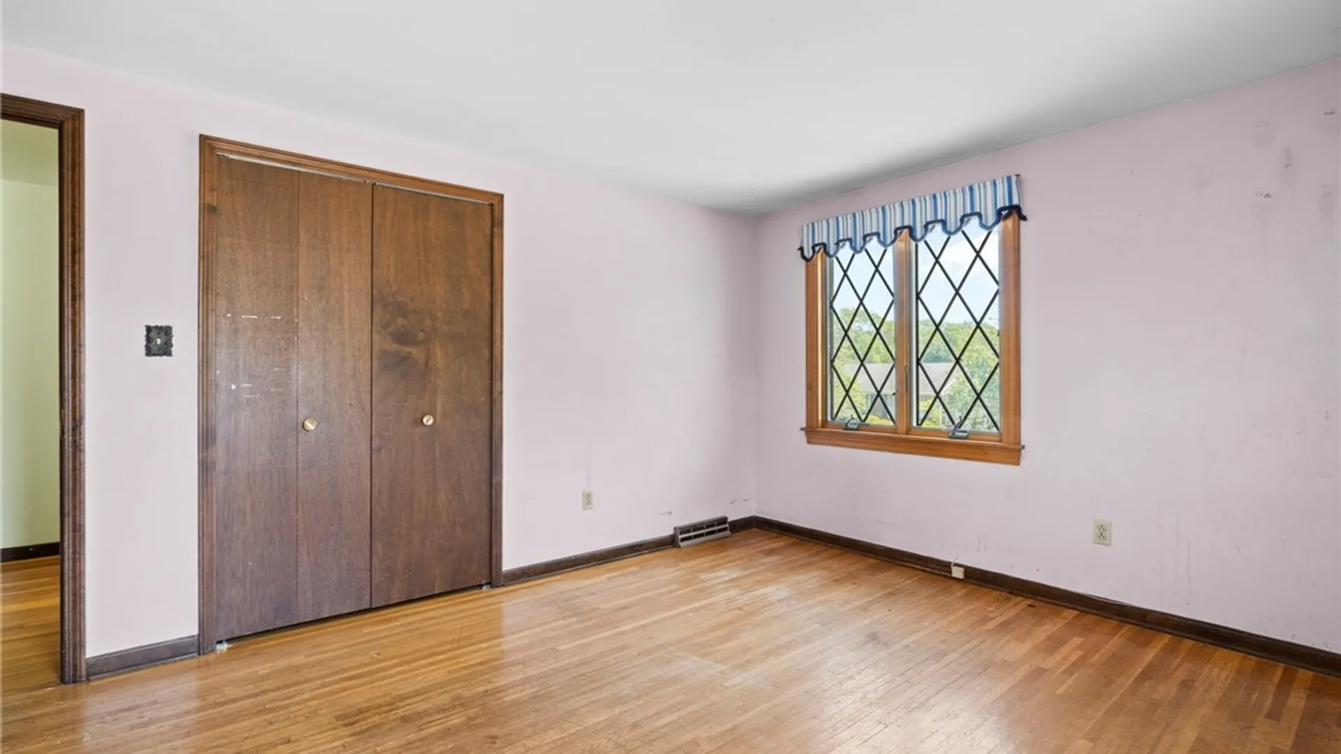 Property at 200 Foxpoint, Amherst, NY 14221 33