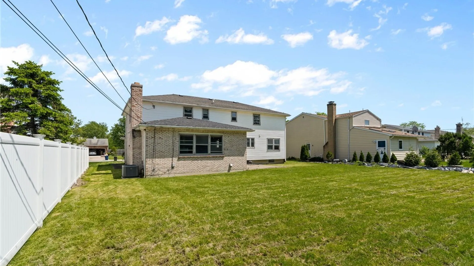 Property at 200 Foxpoint, Amherst, NY 14221 44