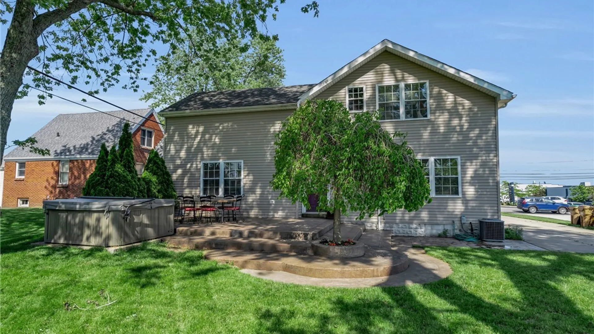 Property at 402 Cayuga Road, Cheektowaga, NY 14225 35