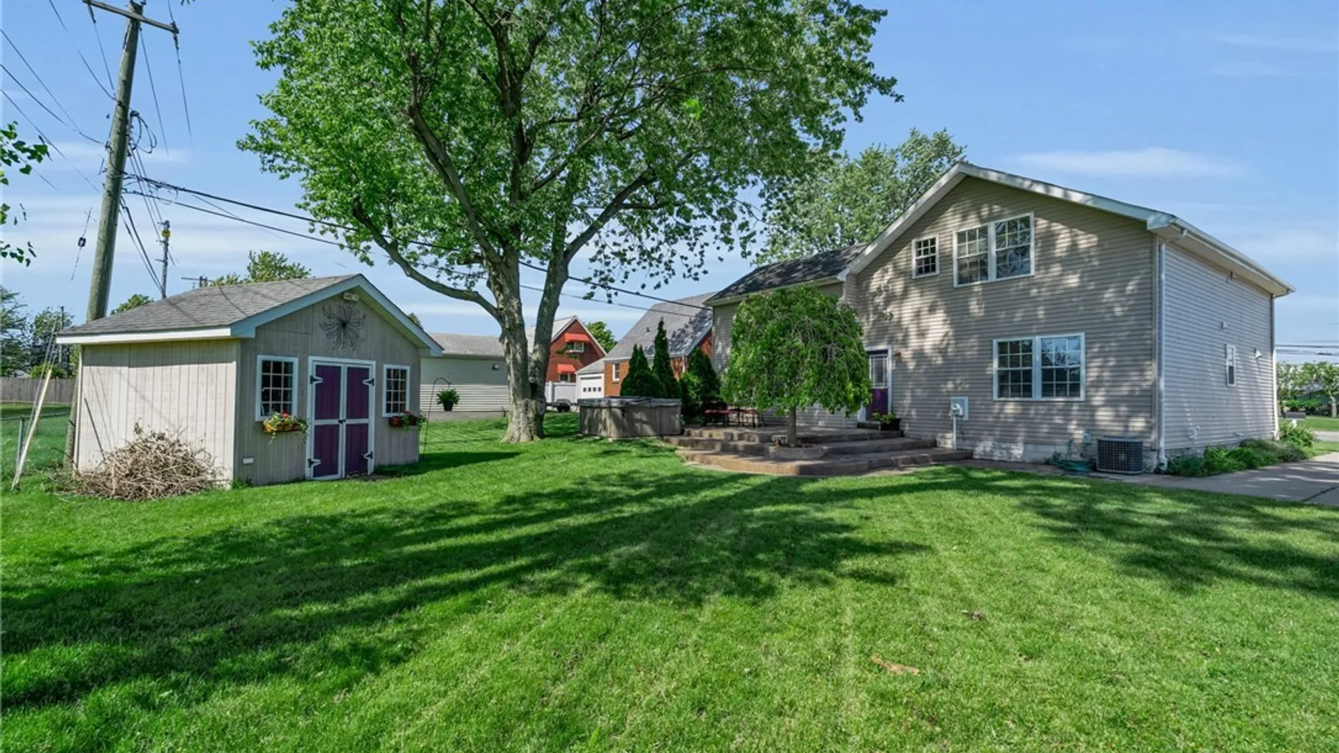 Property at 402 Cayuga Road, Cheektowaga, NY 14225 40
