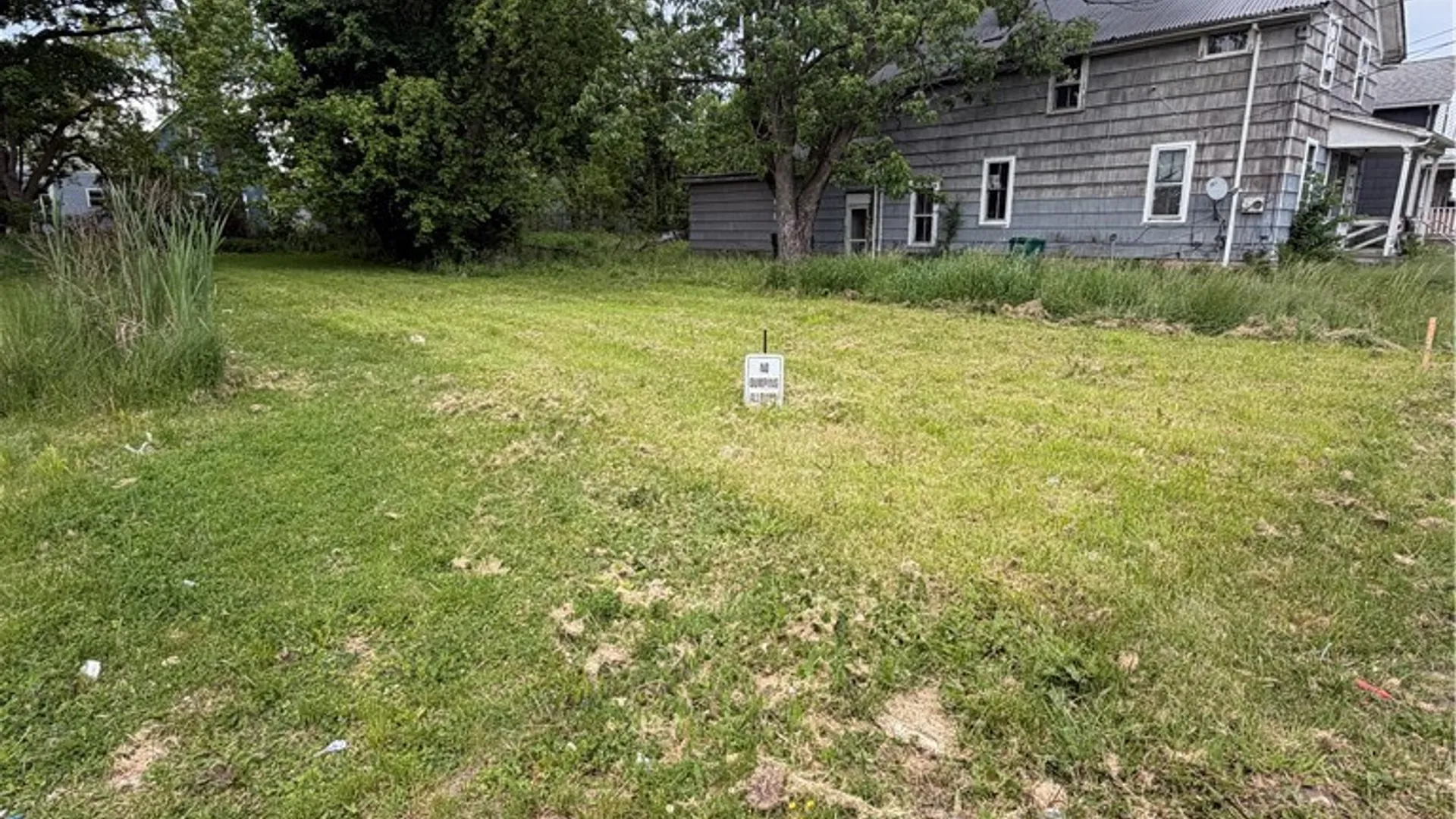 Property at 1118 Niagara Avenue, Niagara Falls, NY 14305 3
