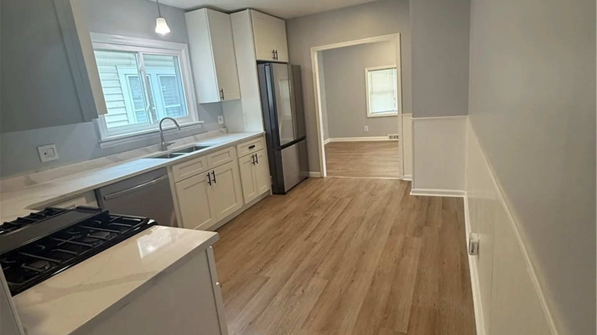 Property at 350 Barnard Street, Buffalo, NY 14206 4