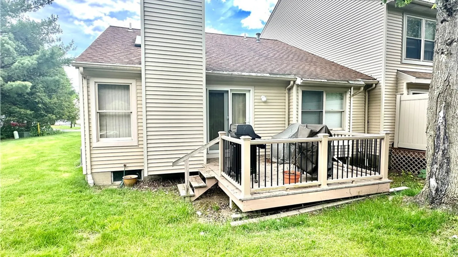 Property at 545 Weaver Court, Deerfield, NY 13502 4